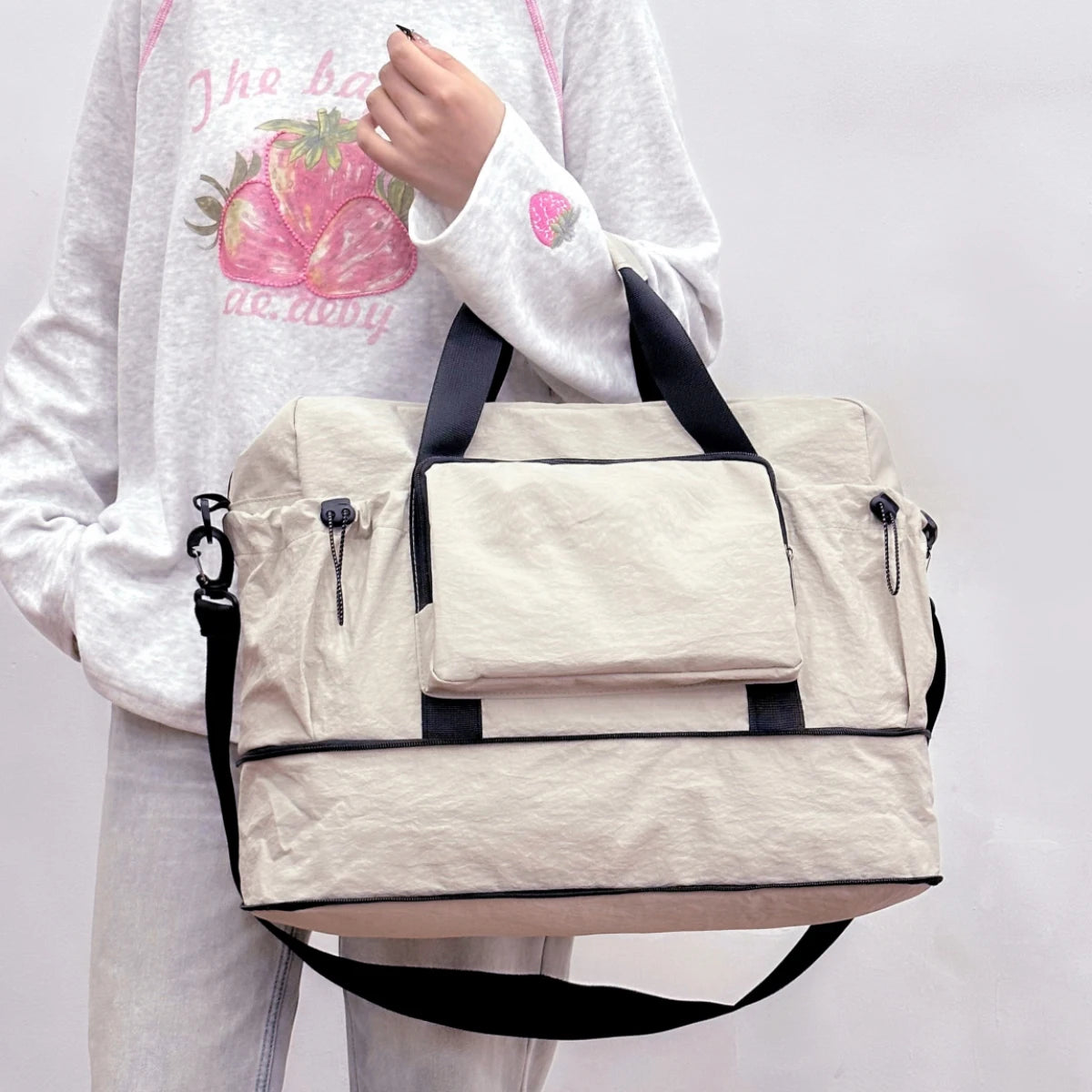 Expandable Travel Weekender Bag | Spacious Overnight Duffel